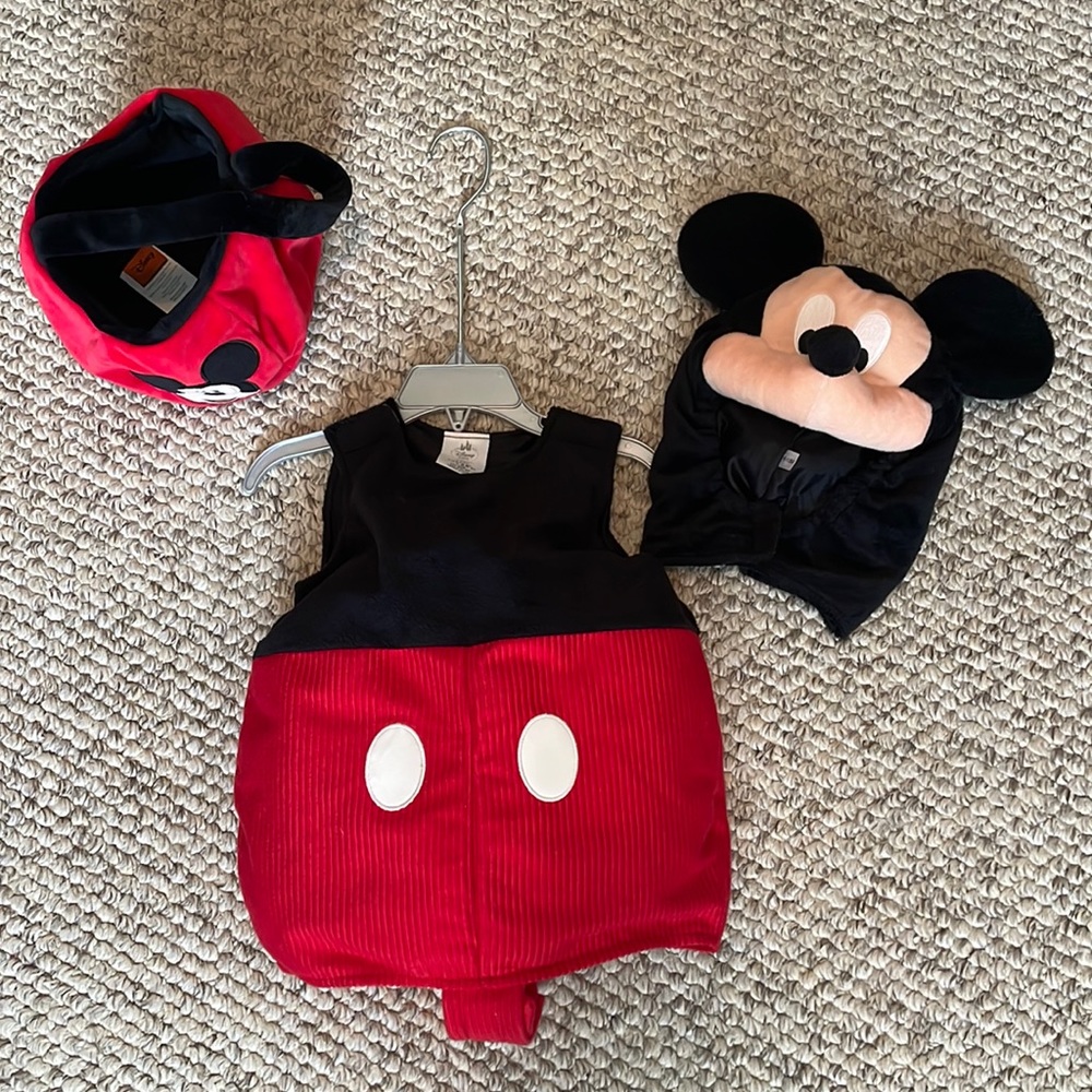 Mickey Mouse Halloween Costume with Mickey trick or treat bag